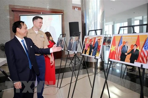 Quang Tri exhibition marks 25-year diplomatic ties of Vietnam, US