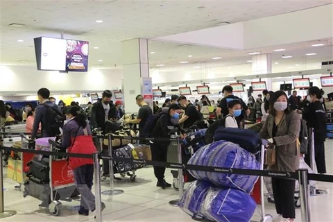 350 Vietnamese citizens fly home from Australia