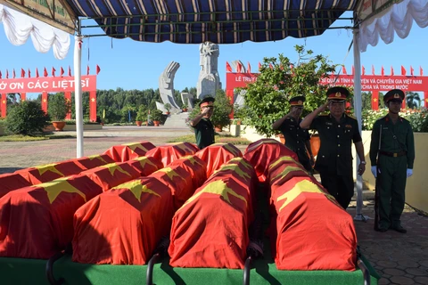 Remains of 52 soldiers reburied in Dong Thap province