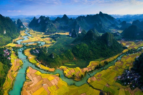 Non Nuoc Cao Bang listed in world’s 50 best views by US newswire
