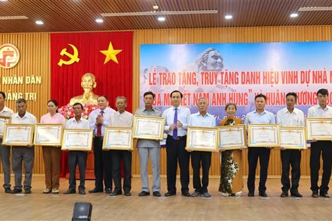 Quang Tri awards “Heroic Vietnamese Mother” title to 84 women