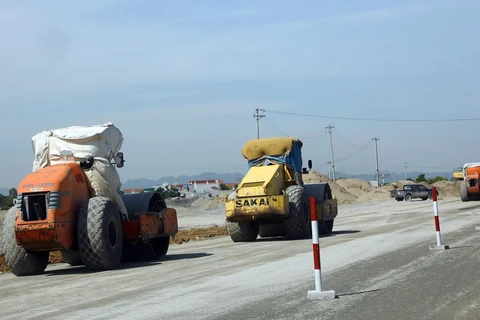 PM approves investment plan of Dong Dang-Tra Linh expressway 