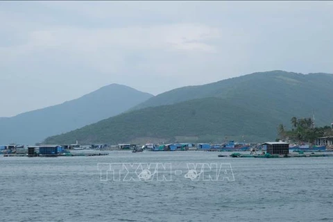 Khanh Hoa to build new road linked to Van Phong trans-shipment port