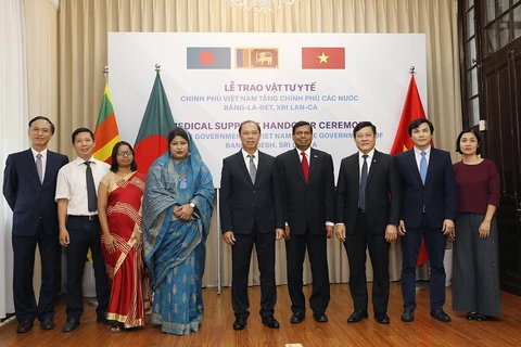  Vietnam helps Bangladesh, Sri Lanka fight COVID-19