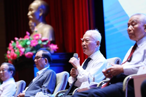Diplomatic sector’s 75-year experiences shared at Hanoi conference
