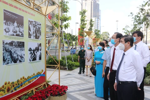 Photo exhibitions held in HCM City to mark 75th National Day