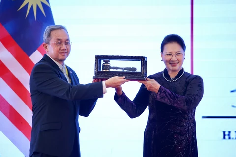 Brunei assumes AIPA chairmanship, highly values host Vietnam’s leadership