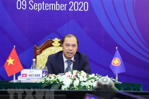 Joint Communiqué of AMM 53 acknowledges Vietnam’s initiatives, proposals in 2020