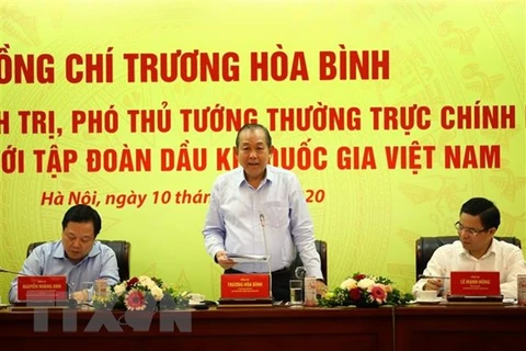 Deputy PM urges PetroVietnam to boost exploration, exploitation capacity
