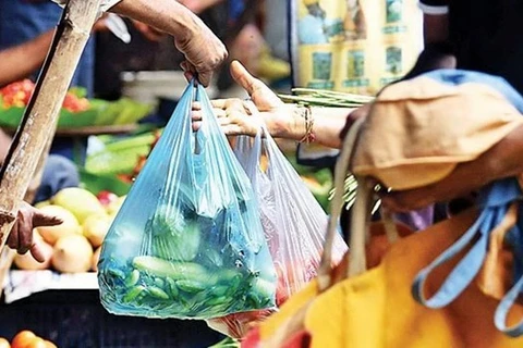 Thailand works to reduce plastic use