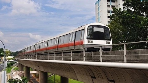 Far&Wide: Singapore tops in public transport system