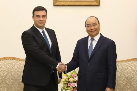 PM Nguyen Xuan Phuc receives Israeli Ambassador