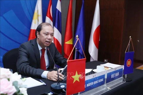 Meeting promotes ASEAN-EAS cooperation in adapting to COVID-19