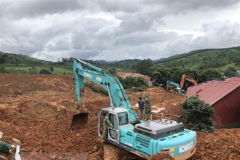 Ten bodies found in Quang Tri landslide 