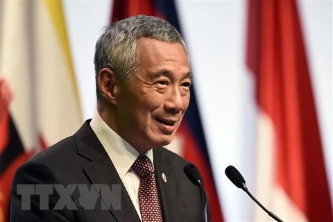 Singaporean PM calls for stronger economic ties between ASEAN, key partners