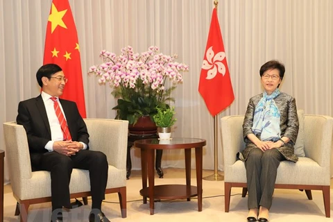 Hong Kong Chief Executive receives outgoing Vietnamese Consul General