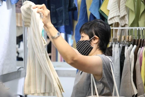 Thailand: people invited to shop for community woven cloth at social impact fair