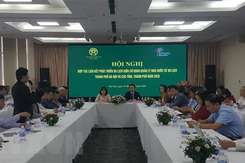 Hanoi shines in creating regional tourism links