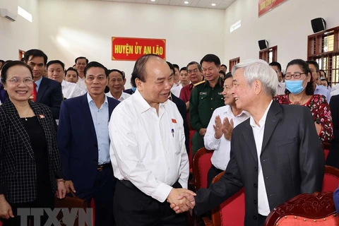 Prime Minister meets voters in Hai Phong 