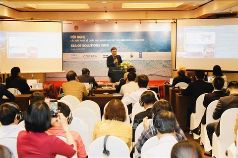 Vietnam hosts int’l conference on tackling plastic waste pollution in oceans