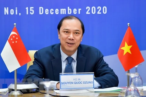 Vietnam, Singapore hold 13th political consultation 