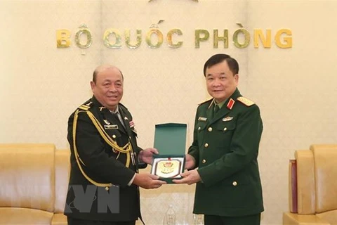 Deputy Defence Minister hosts Cambodian officials
