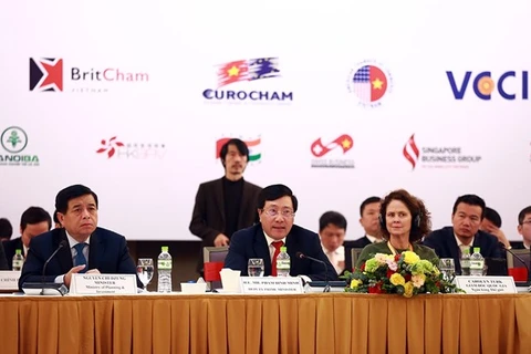 Deputy PM Pham Binh Minh attends Vietnam Business Forum 2020