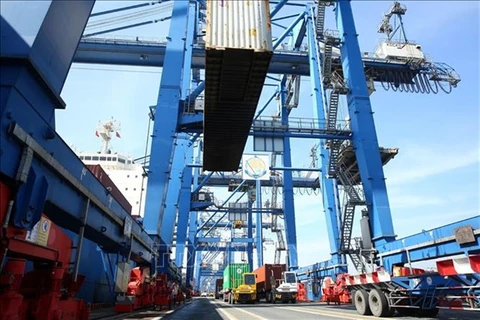 HCM City to move ports out to ease congestion on roads