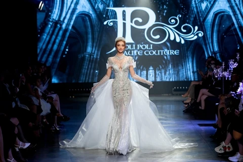 Vietnam Int’l Fashion Festival showcases various art forms