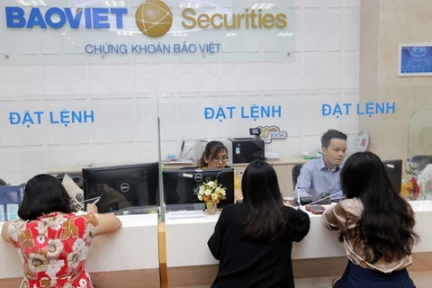 Number of new securities trading accounts reaches record high