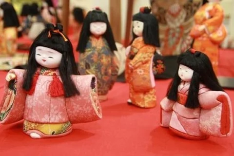 Japan's traditional dolls on display in HCM City