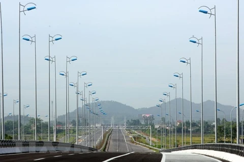 Construction of Cam Lam – Vinh Hao Highway to cost nearly 389.6 mln USD