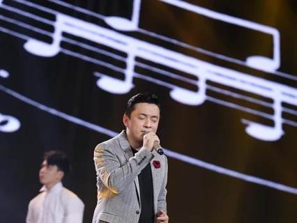 Pop stars to perform in TV show to welcome spring, Tet