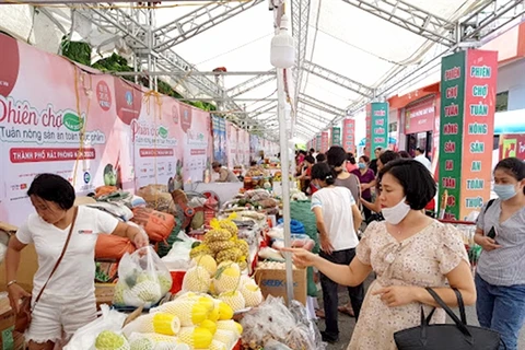 Vietnamese food producers should embrace changing trends to survive: experts