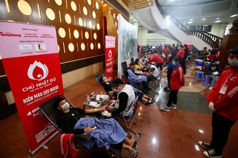 Thousands join blood donation festival in Hanoi