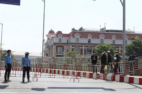  Cambodia closes up to 10 schools over COVID-19