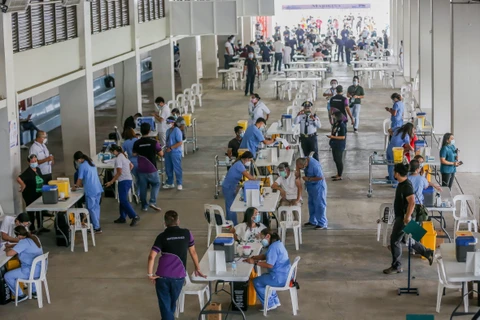 Philippines sees highest daily tally of COVID-19 in seven months