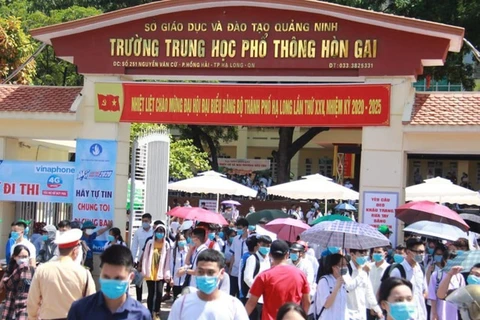 Quang Ninh announces plans to resume classes for students affected by pandemic