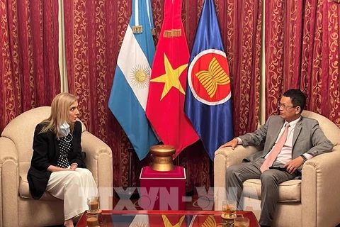 Argentine national news agency wishes to boost cooperation with VNA