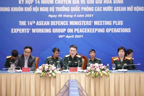 Vietnam, Japan co-chair 14th meeting of EWG on peacekeeping operations