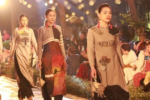 Programme honours Vietnam’s Ao dai in Hanoi