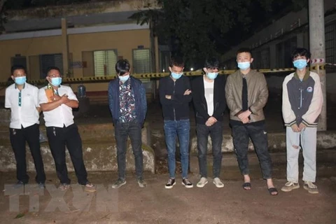 Binh Phuoc quarantines five foreigners entering Vietnam illegally