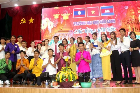 Vinh Long's university holds New Year celebration for Cambodian, Lao students