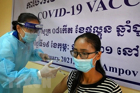 Laos detects illegal entrant diagnosed with COVID-19