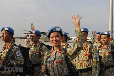 Staff of Level-2 Field Hospital No.2 return from South Sudan