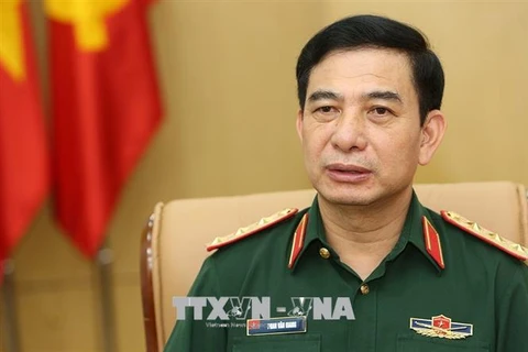 Vietnamese, Lao defence chiefs hold online talks