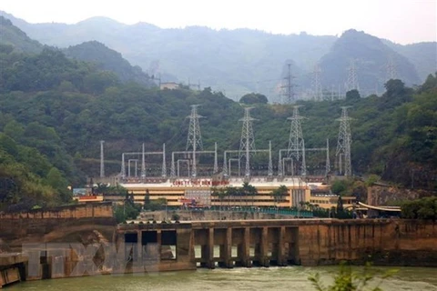 Total output at Hoa Binh Hydropower Plant hits 250 billion kWh