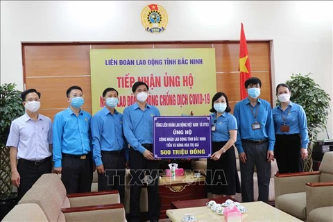 Pandemic-hit workers in Bac Ninh offered support