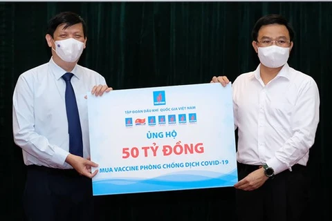 COVID-19 vaccine fund raises 185 billion VND