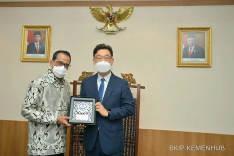 Indonesia, RoK look into cooperation in transport infrastructure